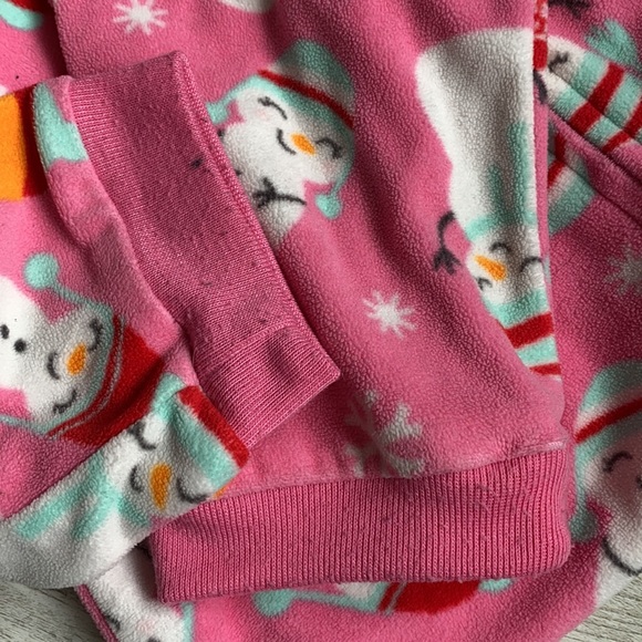 Carter’s size 5 winter footie pyjamas - Picture 5 of 5